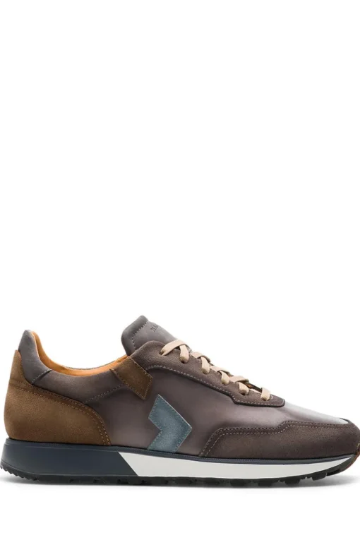 Aero Sneaker