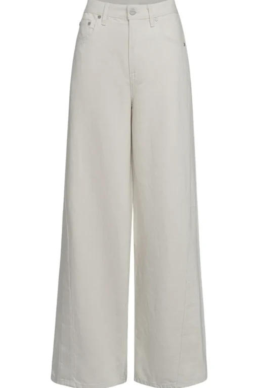 Almost Famous Jean