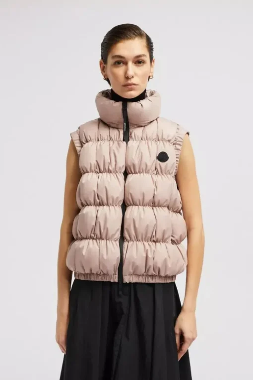 Apriate Down Vest