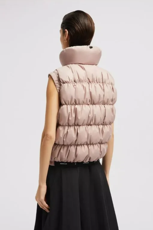 Apriate Down Vest