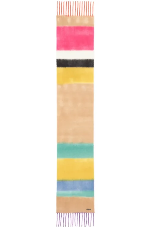Betty Scarf