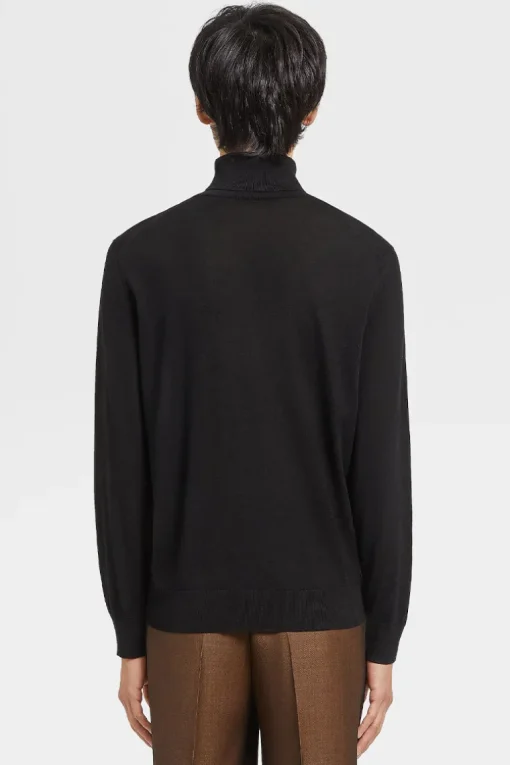 Cashseta Light Turtleneck