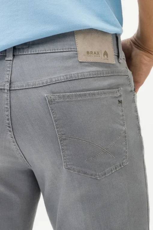 Cooper Performance Jeans