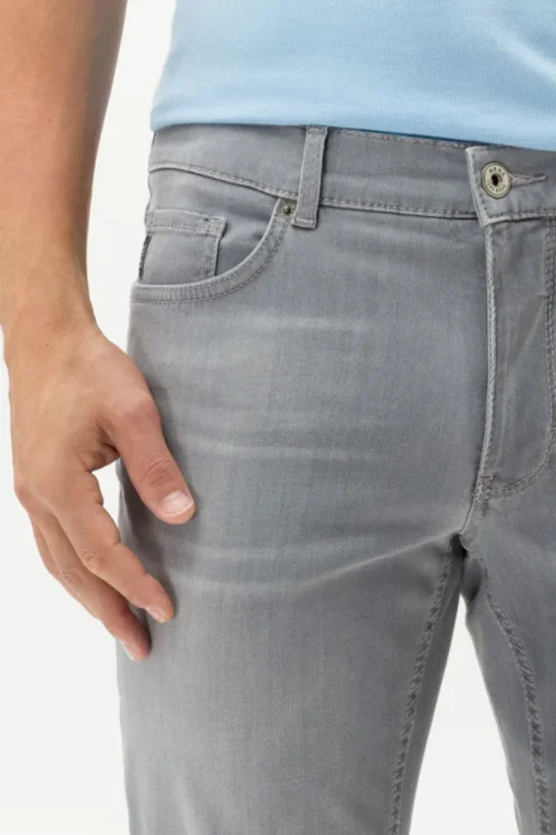 Cooper Performance Jeans