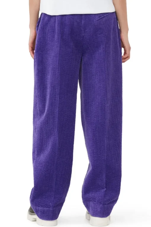 Corduroy Relaxed Pleated Pants