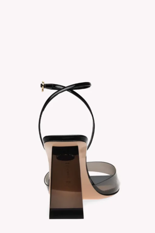 Cosmic Sandal