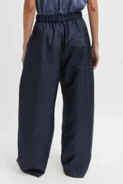 Crispy Nylon Winslow Pant