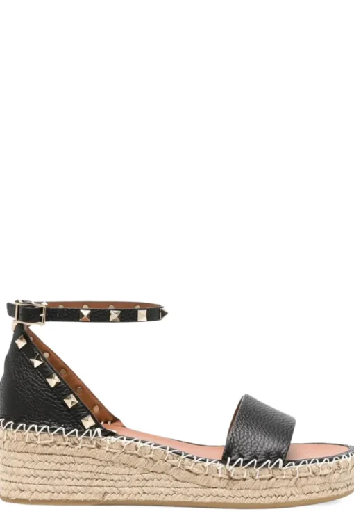 Double Rockstud Flatform Sandals