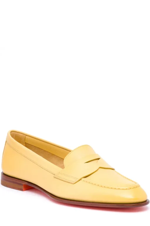 Famed Loafer