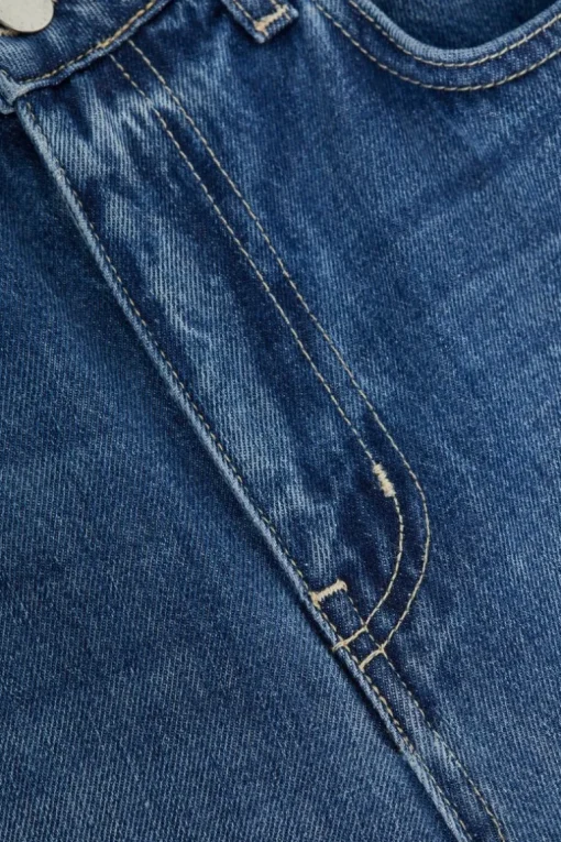 Leighton Cropped Stovepipe Jean
