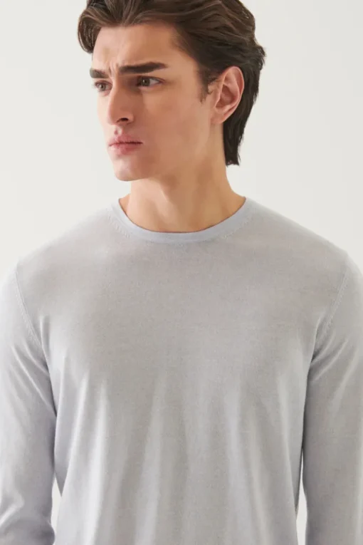 Lightweight Crewneck