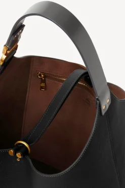 Marcie Hobo