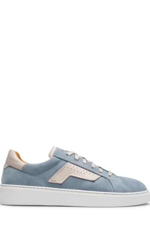 Phoenix Sneaker