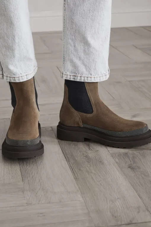 Precious Contour Chelsea Boots