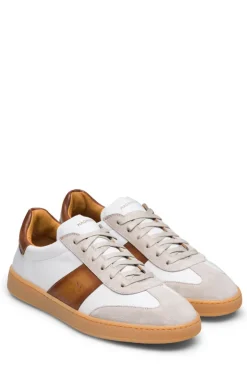 Primera Sneaker