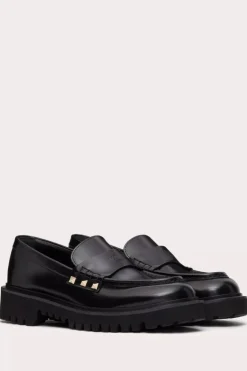 Rockstud Loafer