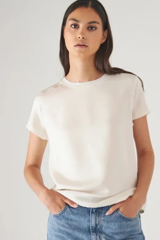 Silk Short Sleeve Crewneck