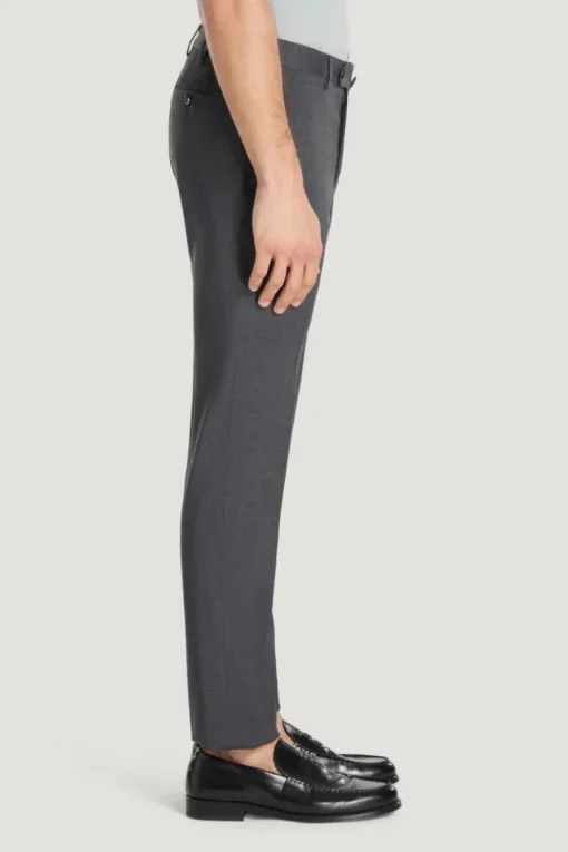 Slim Traveller Pants