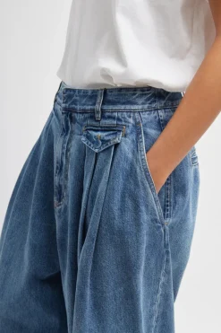 Spring Denim Triple Pleat Jean