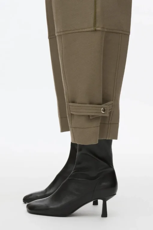 Tapered Utility Pant