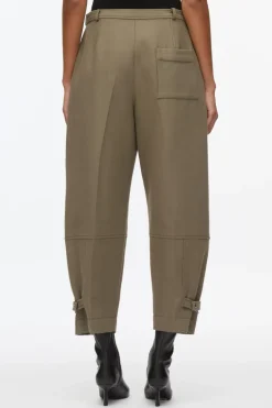 Tapered Utility Pant