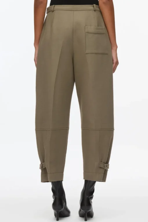 Tapered Utility Pant