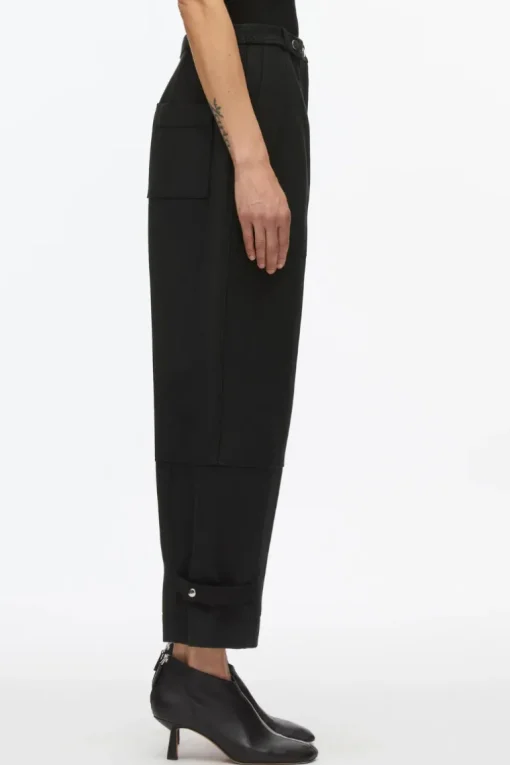 Tapered Utility Pant