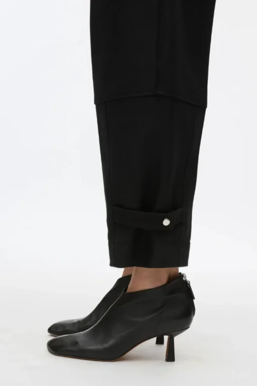 Tapered Utility Pant