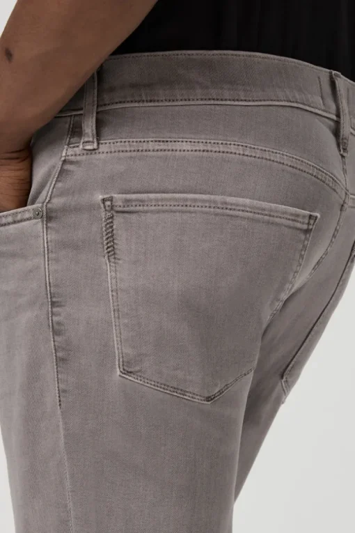 Transcend Federal Slim Straight Jean