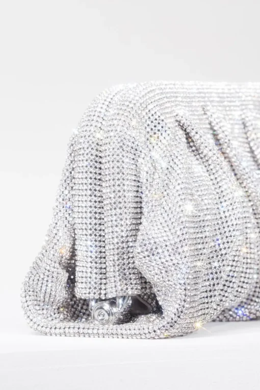 Venus la Grande Clutch