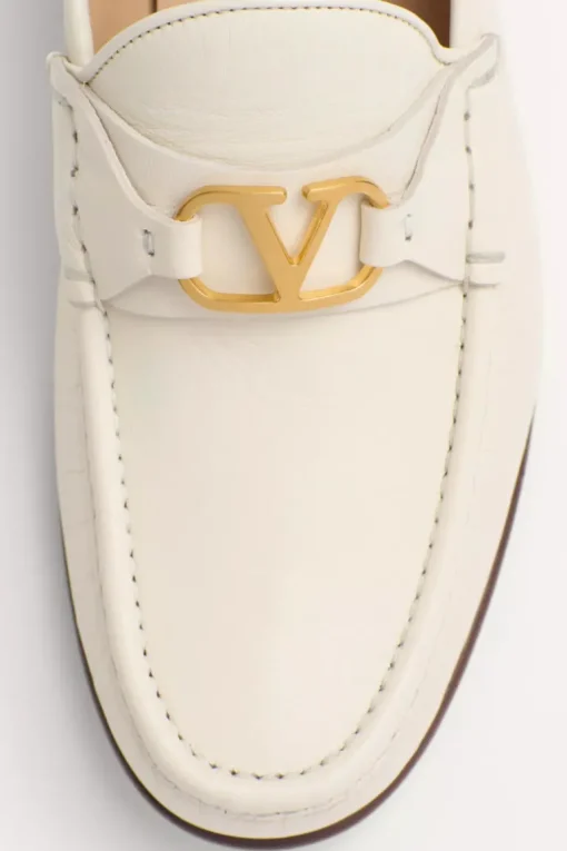 VLogo Signature Loafer